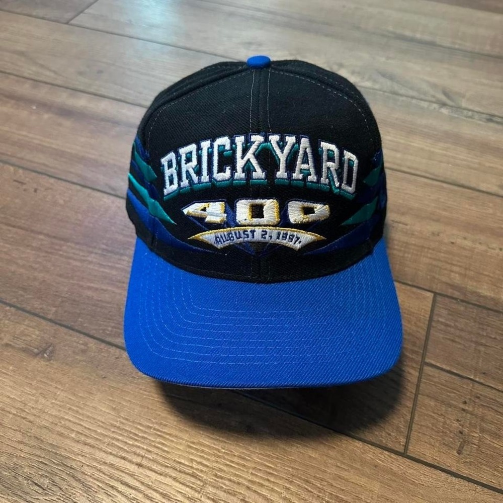 Vintage Logo Athletic Brickyard 400 Diamond Cut SnapBack Hat OSFM Black and blue - Picture 1 of 8